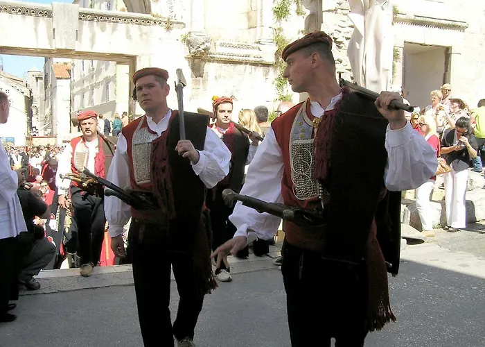 Lägenhet Marjan Hill - Close To Center & Garage Split