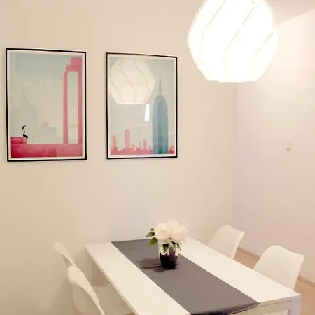 Lägenhet Marjan Hill - Close To Center & Garage