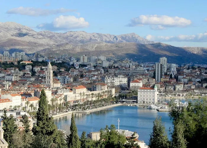 Apartamento Marjan Hill - Close To Center & Garage *